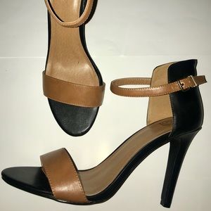 NWOT Camel and black colored one strap heels